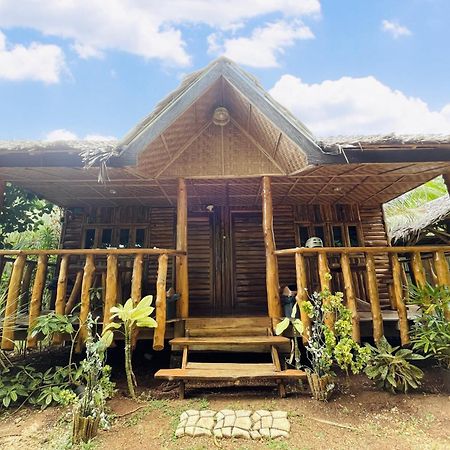 Travis Post Homestay Сикихор Экстерьер фото